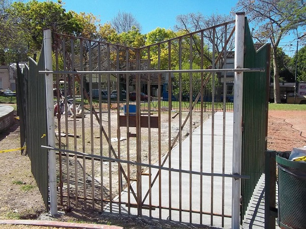plaza zapiola