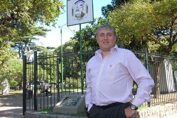 carlos eusebi carlos eusebi