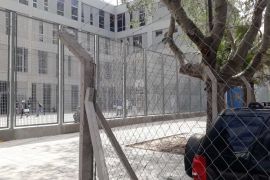 escuelas alambradas