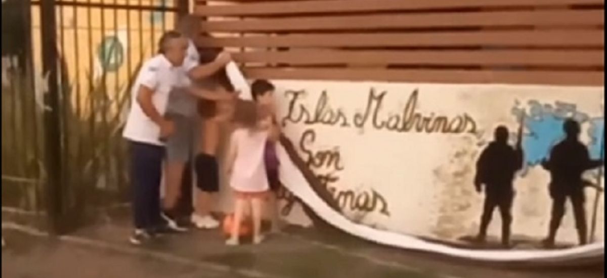 mural malvinas  parque saavedra