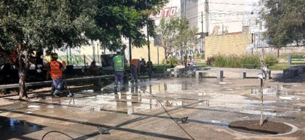 plaza jorge casal villa urquiza
