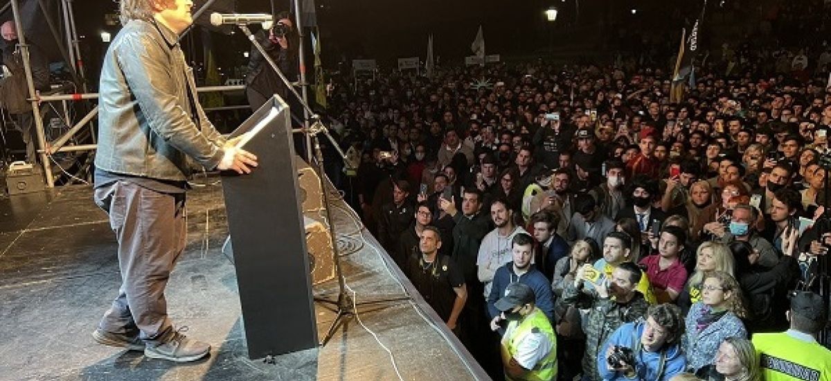 milei parque lezama