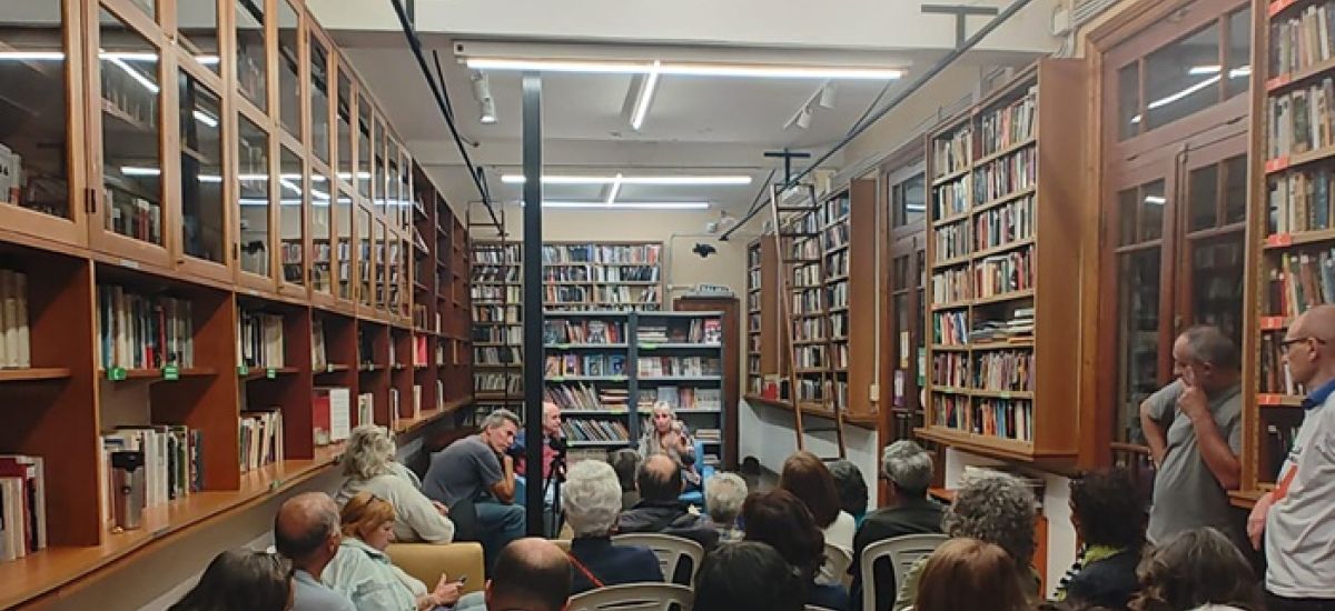 biblioteca popular cornelio saavedra debates
